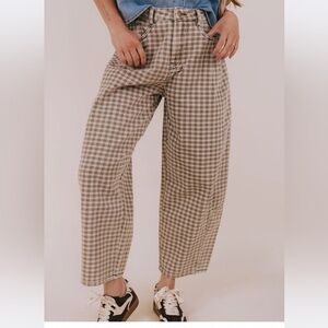 NWT Checkered barrel pants size medium